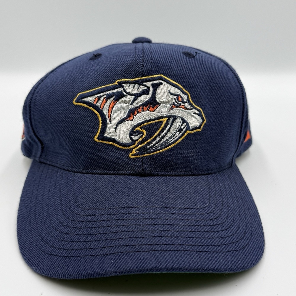Vintage Nashville‎ Predators NHL Sports Specialties Snapback Hat Blue